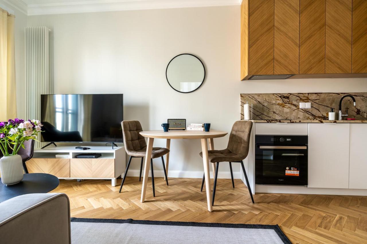 Apartamenty Mennica Residence - Golden Apartments Warsaw Ngoại thất bức ảnh